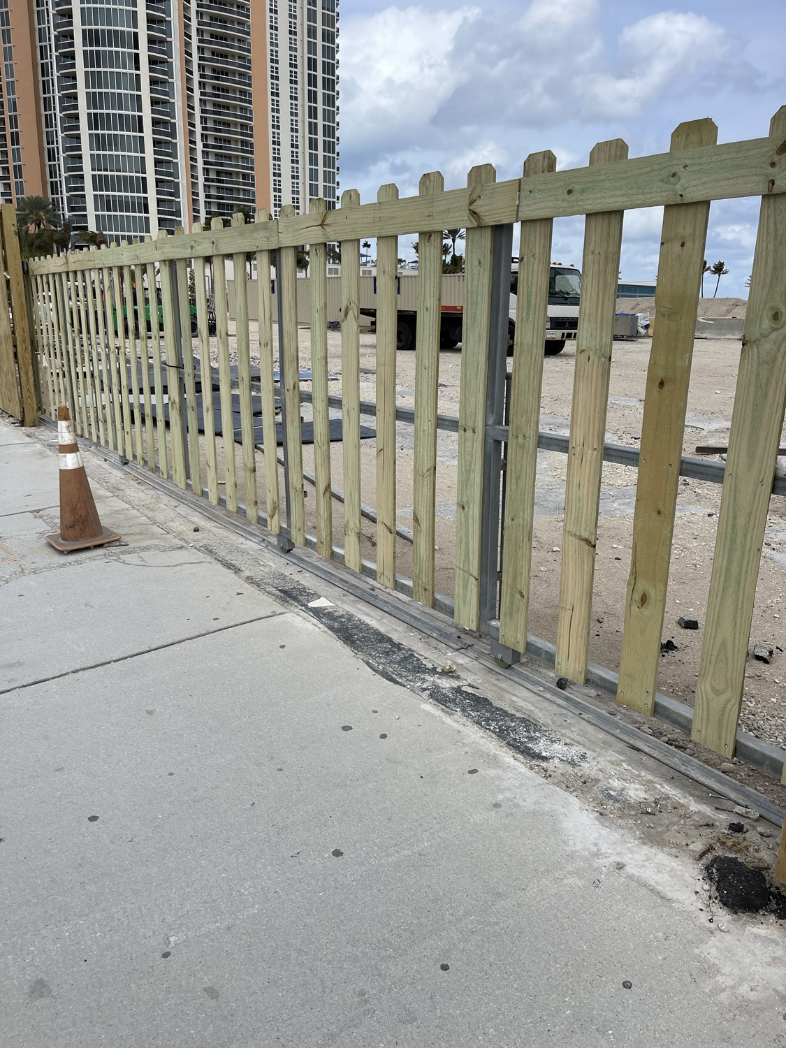 construction fencing in florida